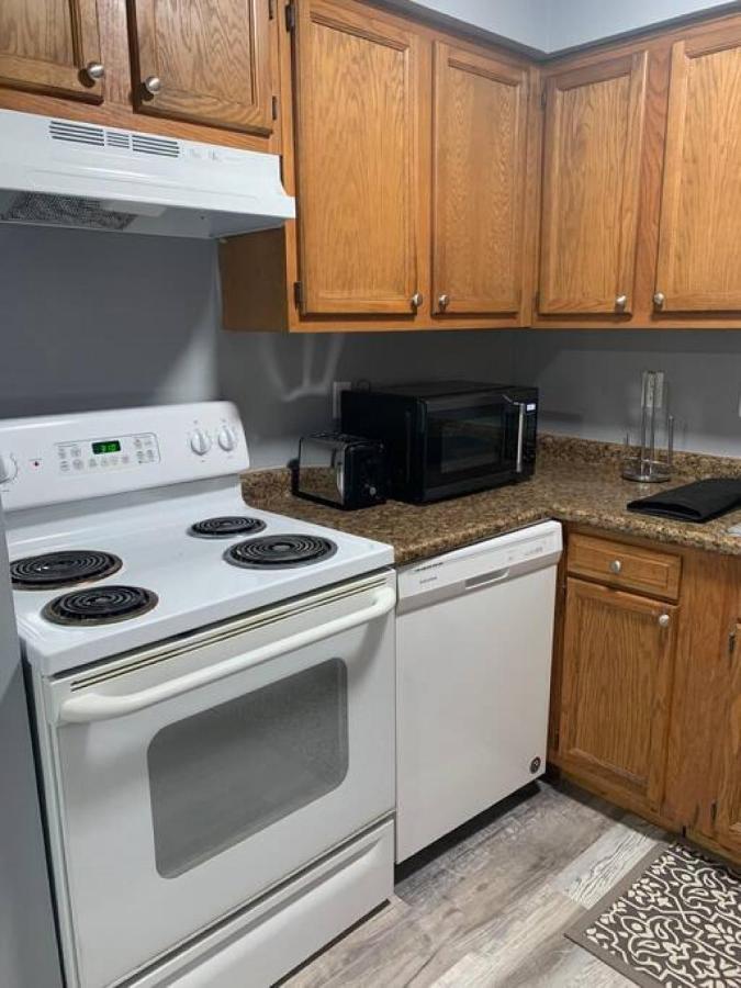 5145 Porsche Newly Remodeled 2 Bdrm Ranch Attached Home Princeton エクステリア 写真